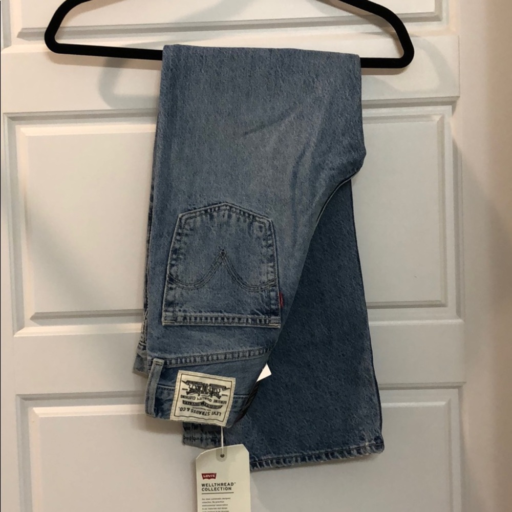 Levi’s high rise straight jeans